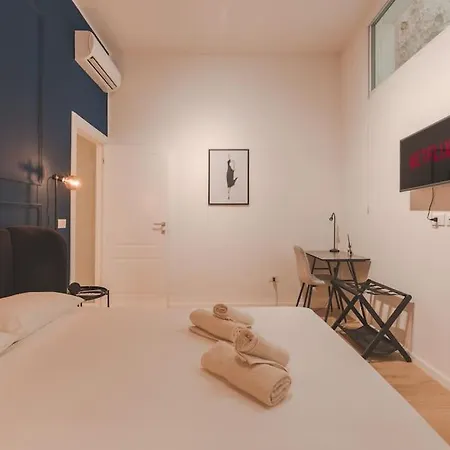 Daire Luxury - 8 Person - Centro Storico Trieste