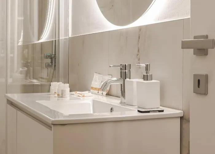 Апартаменти Luxury - 8 Person - Centro Storico Трієст