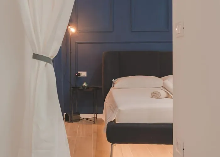 Luxury - 8 Person - Centro Storico * Трієст