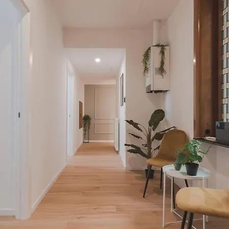 Апартаменты Luxury - 8 Person - Centro Storico Триест