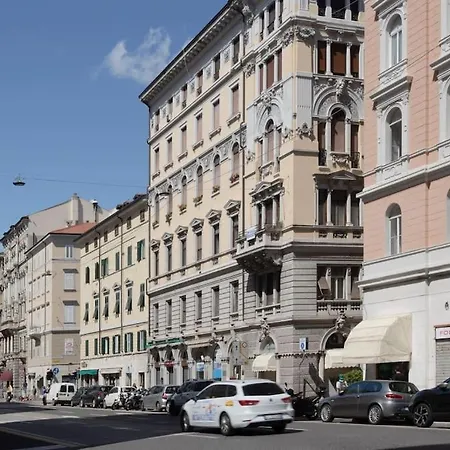 Апартаменты Luxury - 8 Person - Centro Storico *