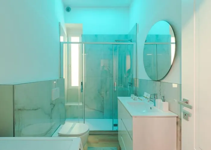 Luxury - 8 Person - Centro Storico Apartment Trieste